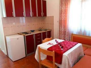 Апартаменты Apartments Igalo Private accommodation Montenegro Игало Апартаменты с 1 спальней-2